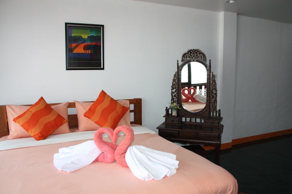 Coffeeandbeer Hostel Pattaya Room photo