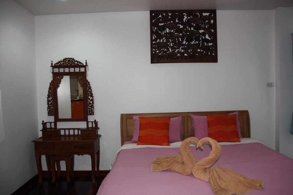 Coffeeandbeer Hostel Pattaya Room photo