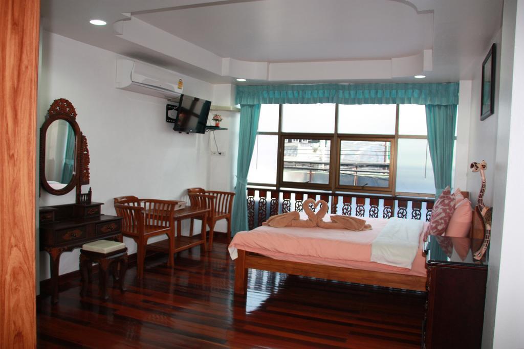 Coffeeandbeer Hostel Pattaya Room photo